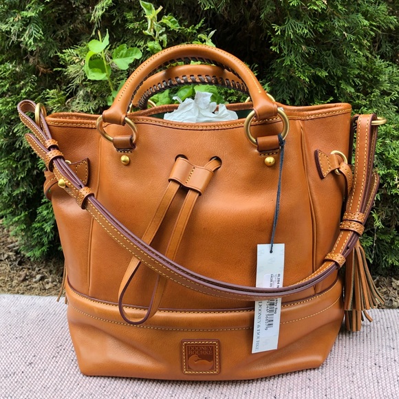 Dooney & Bourke Handbags - NWT Dooney & Bourke Florentine Buckley Bag in Natural